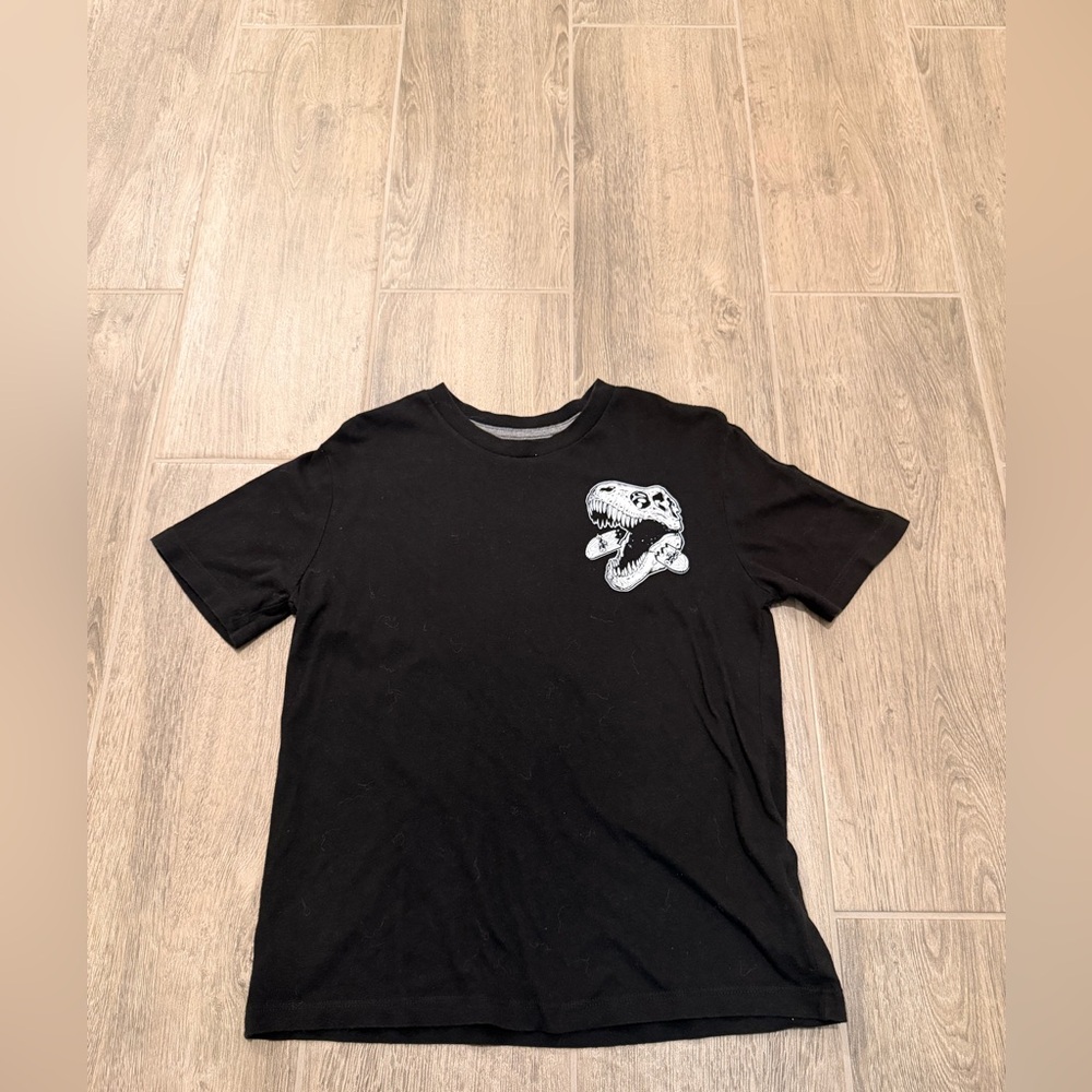 Old Navy Black Short-Sleeve Tee with White T-Rex Skull Graphic